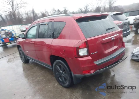 2016 Jeep Compass Sport z USA, uszkodzony, nr VIN 1C4NJDBB2GD657149